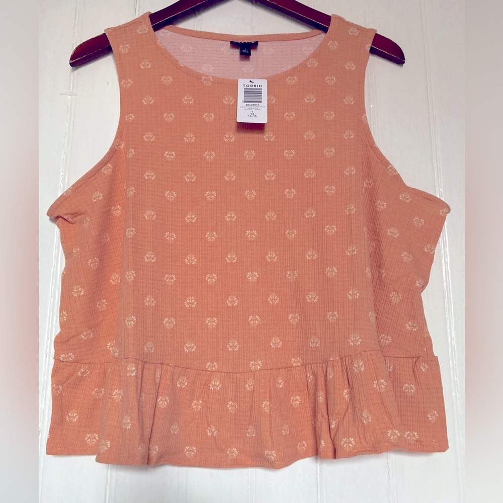 NWT Torrid cropped sleeveless top, peach gauze w/ruffle, sz 1X. - Picture 3 of 13